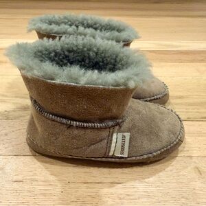 Shepherd Tan Kids Slippers